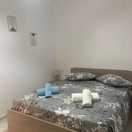 アパート Dimitra's House
